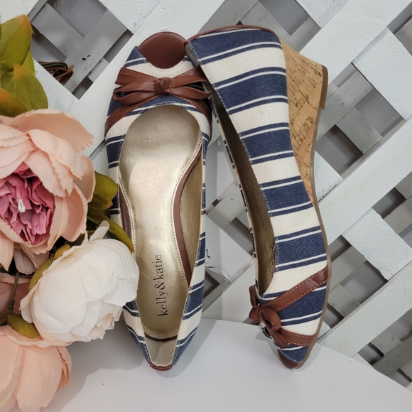 Kelly & Katie Cork Heel Wedge Size 8.5 - Picture 1 of 9